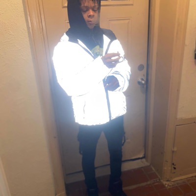 Hot (feat. TyeSlimee) - Single