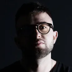 Escucha a Virad, mira videos musicales, lee su biografía, consulta las fechas de las gira y más.