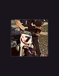 RiskyMari을(를) 듣고, 뮤직 비디오를 보고, 약력을 읽고, 투어 일정 등을 확인하세요!