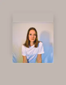 Kiley Kimble을(를) 듣고, 뮤직 비디오를 보고, 약력을 읽고, 투어 일정 등을 확인하세요!