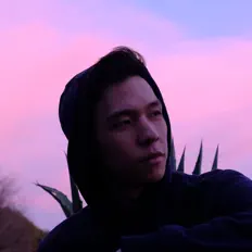 Dengarkan Grape Juice, tonton video musik, baca bio, lihat tanggal tur & lainnya!
