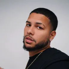 Jonuel을(를) 듣고, 뮤직 비디오를 보고, 약력을 읽고, 투어 일정 등을 확인하세요!