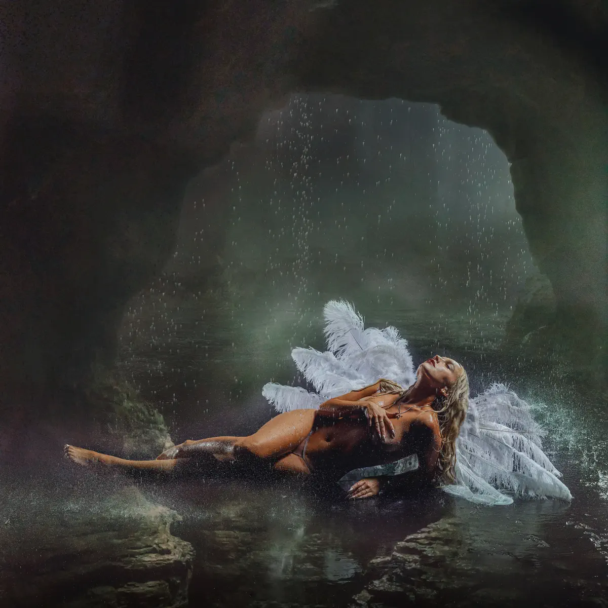 Zolita - Evil Angel (Deluxe) (2021) [iTunes Plus AAC M4A]-新房子