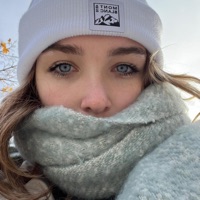 Holiday - Single - Girldust