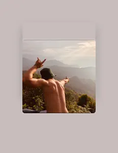 Ouve A.J. Spitz, vê vídeos de música, lê a biografia, vê as datas da digressão e muito mais!