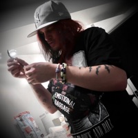 B4 the Møøn Turns Red <3 - Single - 4stro