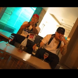 Ella Es (feat. Geassassin & Rich Vagos) - Single