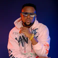 Titus Vybes: песни, клипы, биография, даты выступлений и многое другое.