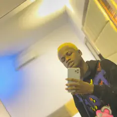 Ouve Chriz HP, vê vídeos de música, lê a biografia, vê as datas da digressão e muito mais!