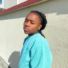 聆聽 Huncho Woo、觀看音樂影片、閱讀小傳、查看巡演日期等！