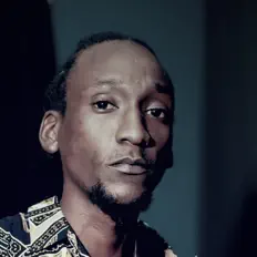 收听 Spida GBI、观看音乐视频、阅读小传、查看巡演日期等 ！