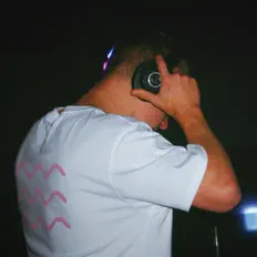Listen to Juzza, watch music videos, read bio, see tour dates & more!