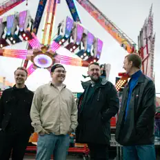 Écoutez Heskey, regardez des vidéoclips, lisez la biographie, consultez les dates de tournée et plus encore !