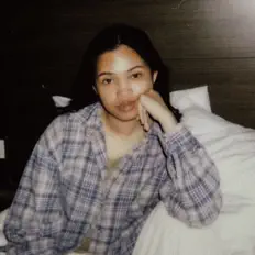 Daniella을(를) 듣고, 뮤직 비디오를 보고, 약력을 읽고, 투어 일정 등을 확인하세요!