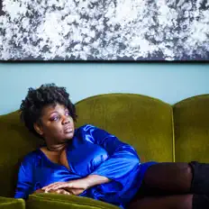 Fatimah Provillon dinle, müzik videolarını izle, biyografisini oku, tur tarihlerini ve daha fazlasını gör!