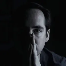 Listen to Vincent Retg, watch music videos, read bio, see tour dates & more!