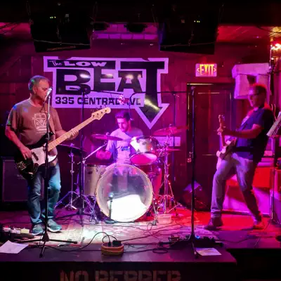 Listen to Saucer, watch music videos, read bio, see tour dates & more!