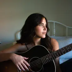 Escucha a Jade Sanders, mira videos musicales, lee su biografía, consulta las fechas de las gira y más.