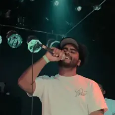 Escucha a Ricky Millz, mira videos musicales, lee su biografía, consulta las fechas de las gira y más.