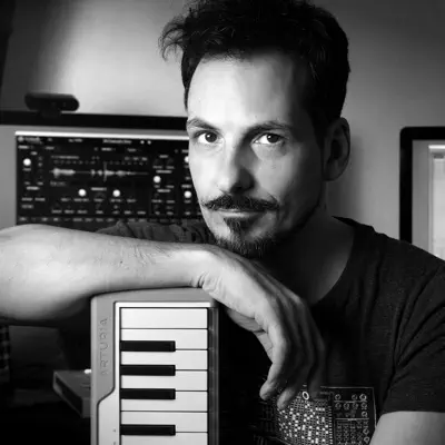 Listen to Gustavo Bravetti, watch music videos, read bio, see tour dates & more!