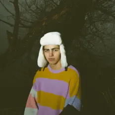 收听 Джордж、观看音乐视频、阅读小传、查看巡演日期等 ！