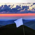 Todo y Nada Mas