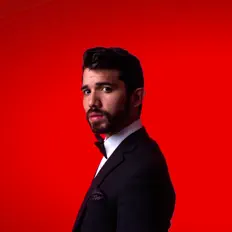 Escucha a Dani Rodríguez, mira vídeos musicales, lee la biografía, consulta fechas de giras y mucho más.