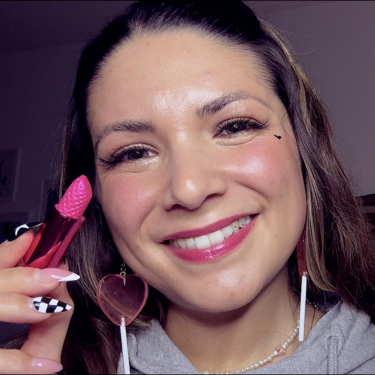 ‎Asmr Personal Attention up Close - Skincare, Head Massage (German