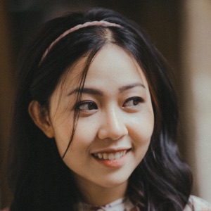 Cô Gái Việt Nam (feat. Huy Luân)