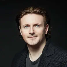 收听 Christian Zach、观看音乐视频、阅读小传、查看巡演日期等 ！