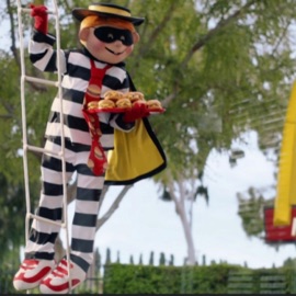 Hamburglar (feat. Lul koii) Courtside