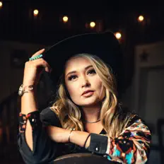 Dengarkan Brandi Behlen, tonton video musik, baca bio, lihat tanggal tur & lainnya!