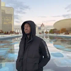 Écoutez Nick Hill, regardez des vidéoclips, lisez la biographie, consultez les dates de tournée et plus encore !