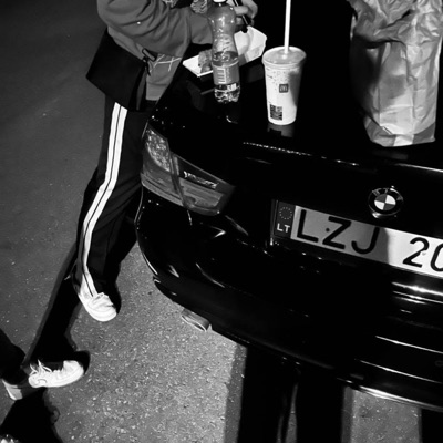 PIRMAPINIGAI - Single