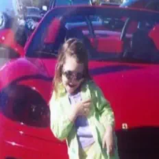 收听 000、观看音乐视频、阅读小传、查看巡演日期等 ！