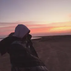 Youssef Lulev dinle, müzik videolarını izle, biyografisini oku, tur tarihlerini ve daha fazlasını gör!