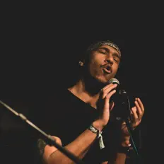 Escucha a Pat Clifton, mira vídeos musicales, lee la biografía, consulta fechas de giras y mucho más.