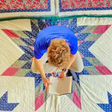 Ascolta FINO, guarda video musicali, leggi la biografia, vedi le date del tour & altro!