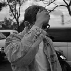 Lil Viicを聴いたり、ミュージックビデオを鑑賞したり、経歴やツアー日程などを確認したりしましょう!