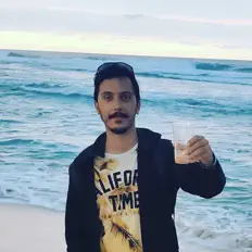 Ascolta Bertrand Riviere, guarda video musicali, leggi la biografia, vedi le date del tour & altro!