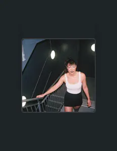 Luister naar Aeon Black, bekijk muziekvideo's, lees de bio, bekijk de tourdata, en meer!