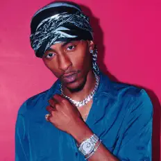 Ouça Royelle, assista a videoclipes, leia a biografia, veja as datas das turnês e mais!