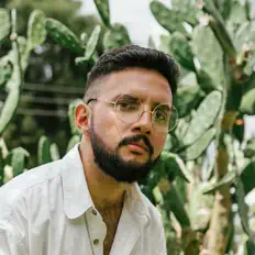Listen to Igualado, watch music videos, read bio, see tour dates & more!