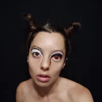 Ouve undefined, vê vídeos de música, lê a biografia, vê as datas da digressão e muito mais!
