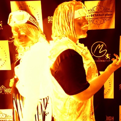 Pyromania (feat. Legend the fallen) - Single