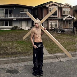 Lock Tf In twintecz!