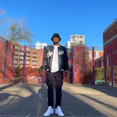 Kaywuu dinle, müzik videolarını izle, biyografisini oku, tur tarihlerini ve daha fazlasını gör!