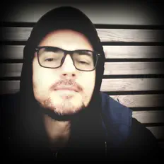 Hör dir Майк Гадалов an, schau dir Musikvideos an, lies die Biografie, finde Tourdaten und mehr!