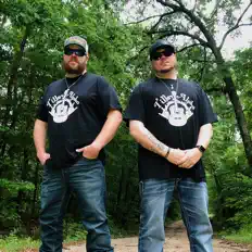 Ouça Tilley & Alpha Norris, assista a videoclipes, leia a biografia, veja as datas das turnês e mais!