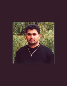 Escucha a Daniel Bambo, mira videos musicales, lee su biografía, consulta las fechas de las gira y más.